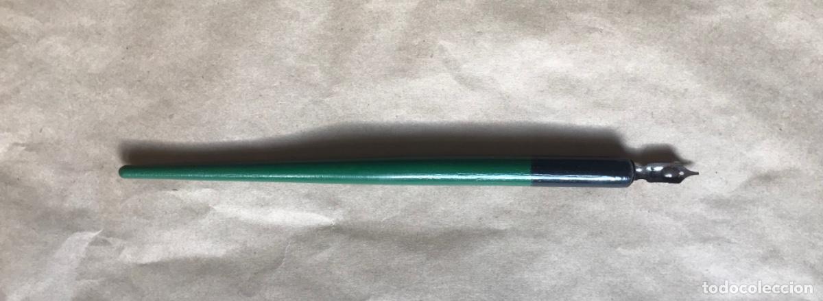 Escriban&iacute;a: ANTIGUO PLUM&Iacute;N (Plumilla con mango) - NO SE APRECIA MARCA - 18 cm largo total