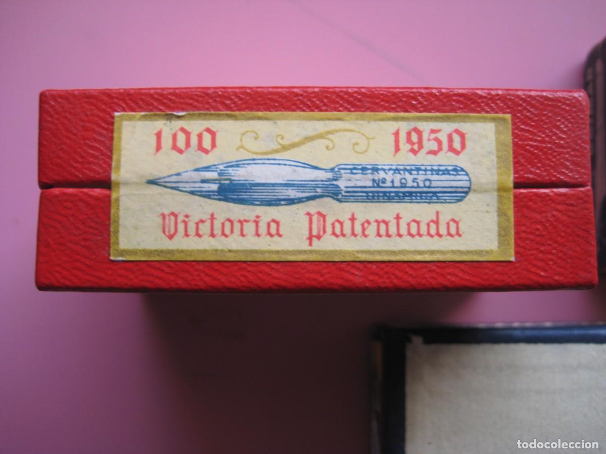 Escriban&iacute;a: CAJA CERVANTINA N&ordm; 1950 100 PLUMILLAS DE MEDIADOS DEL SIGLO XX