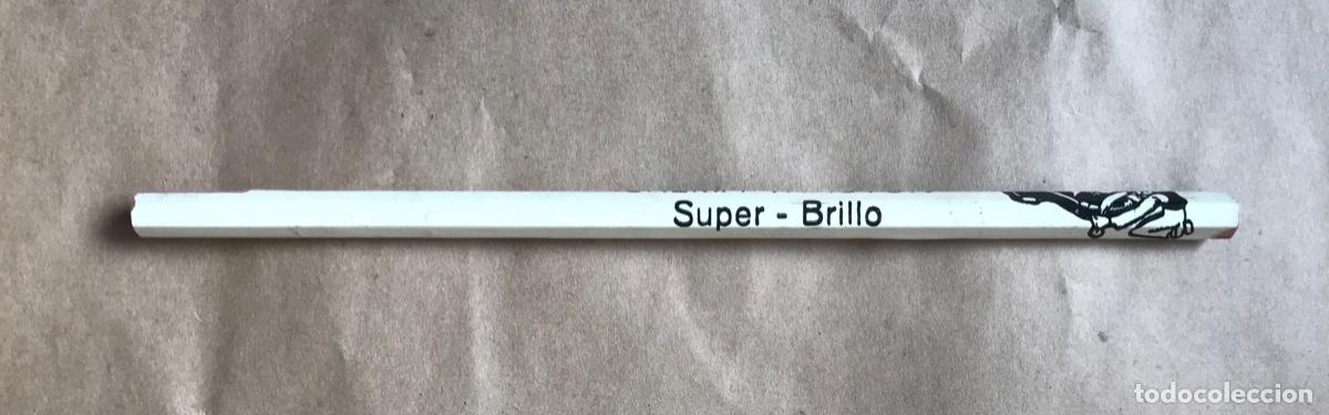 Escriban&iacute;a: Lapiz CREMA TRACTOR, Super-brillo - SIN USAR - 17,5 cm largo