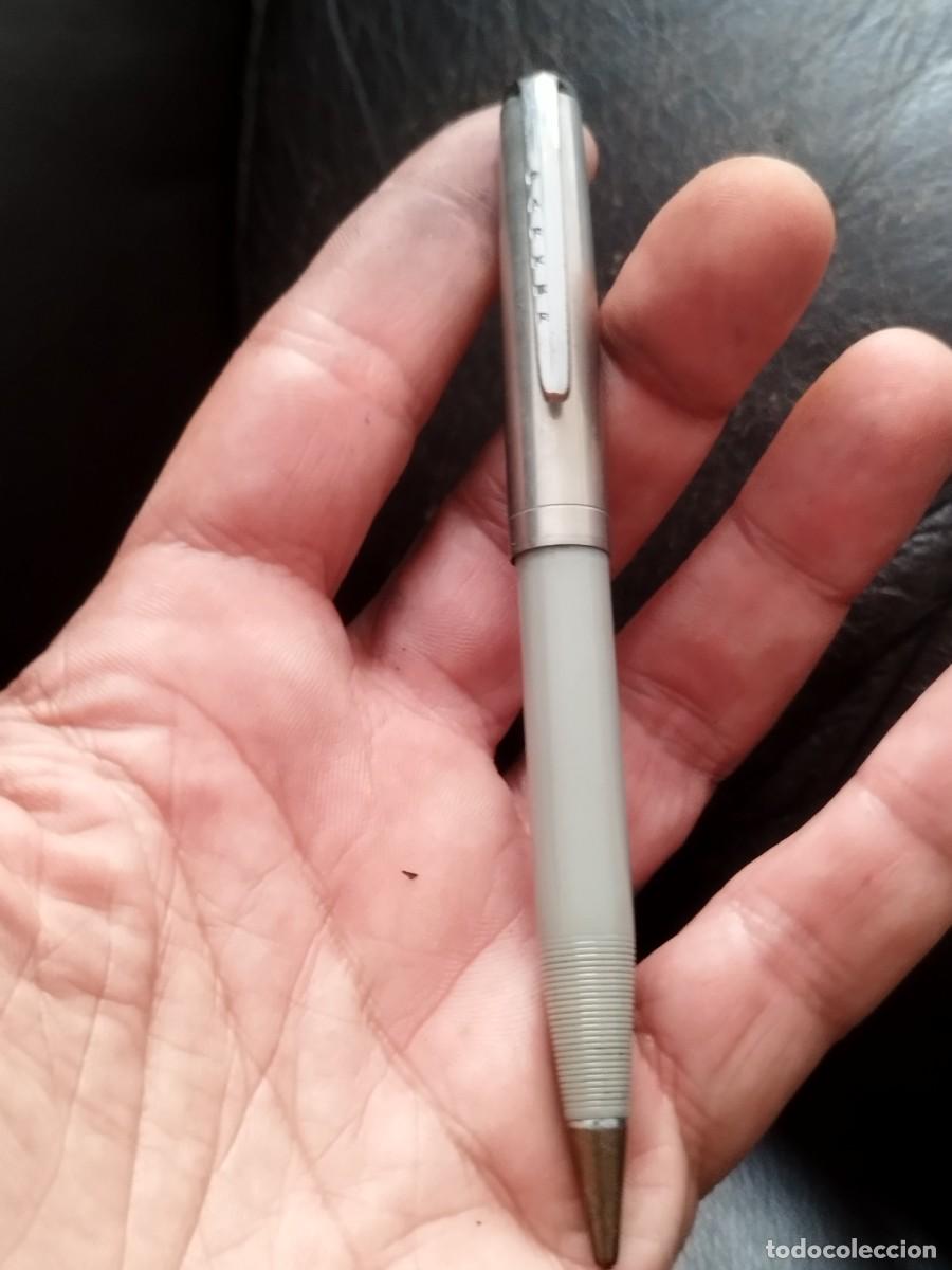 Escriban&iacute;a: Antiguo l&aacute;piz de minas gruesas. Parker.