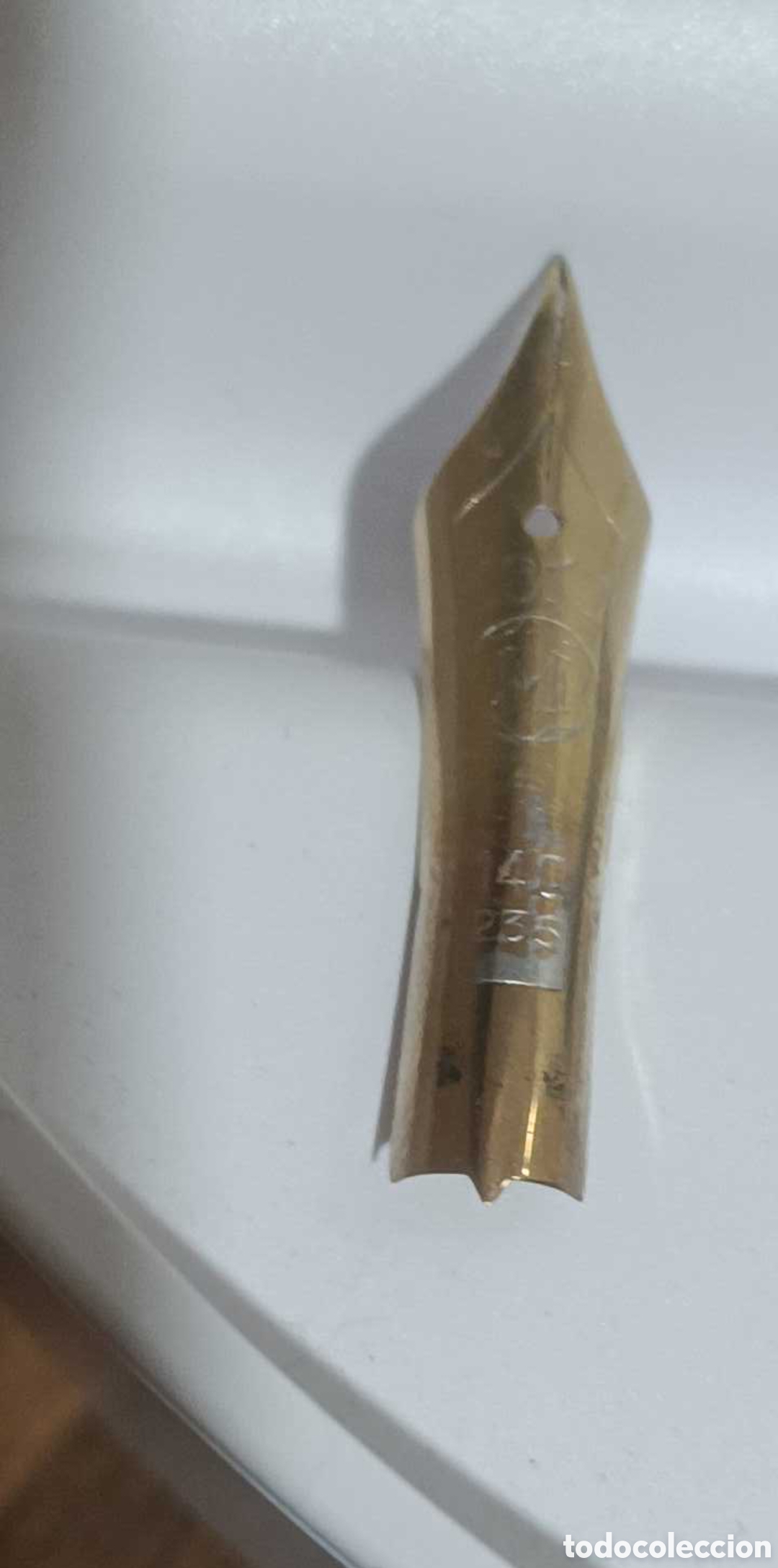 Escriban&iacute;a: Plum&iacute;n oro 14k montblan 235 - Foto 3