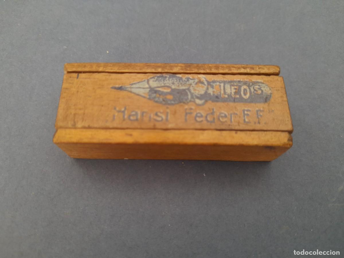 Escriban&iacute;a: Peque&ntilde;a caja de madera para plumillas alemanes leo's hansi feder ef, 5.5x2x1.5cm aprox