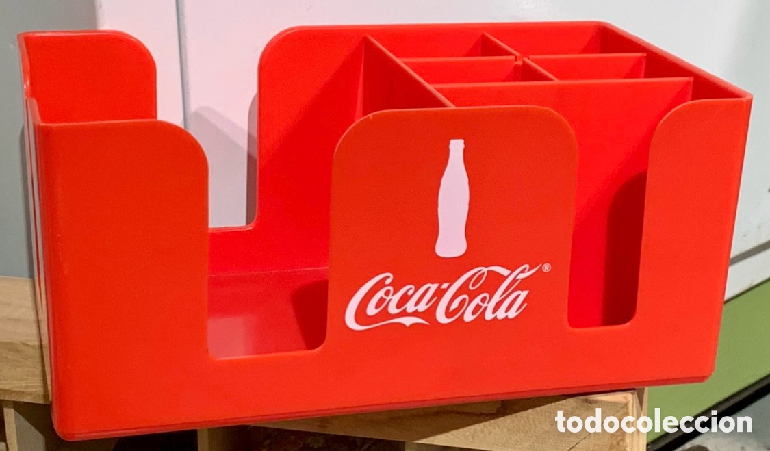 Escriban&iacute;a: Lapicero de sobremesa. Publicidad COCA COLA. Pl&aacute;stico.