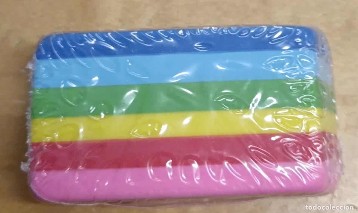 Escriban&iacute;a: GOMA DE BORRAR MULTICOLORES 6 CM. LARGO