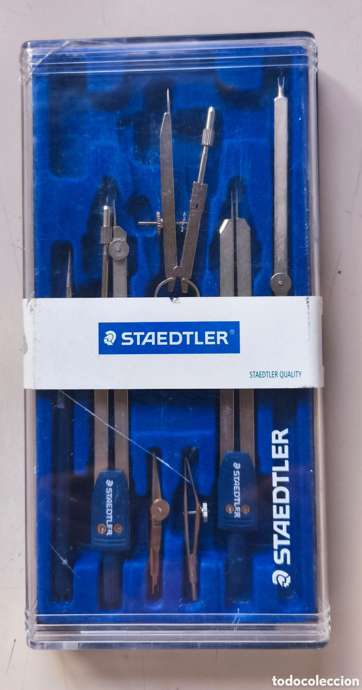 Escriban&iacute;a: CAJA COMP&Aacute;S-STAEDTLER
