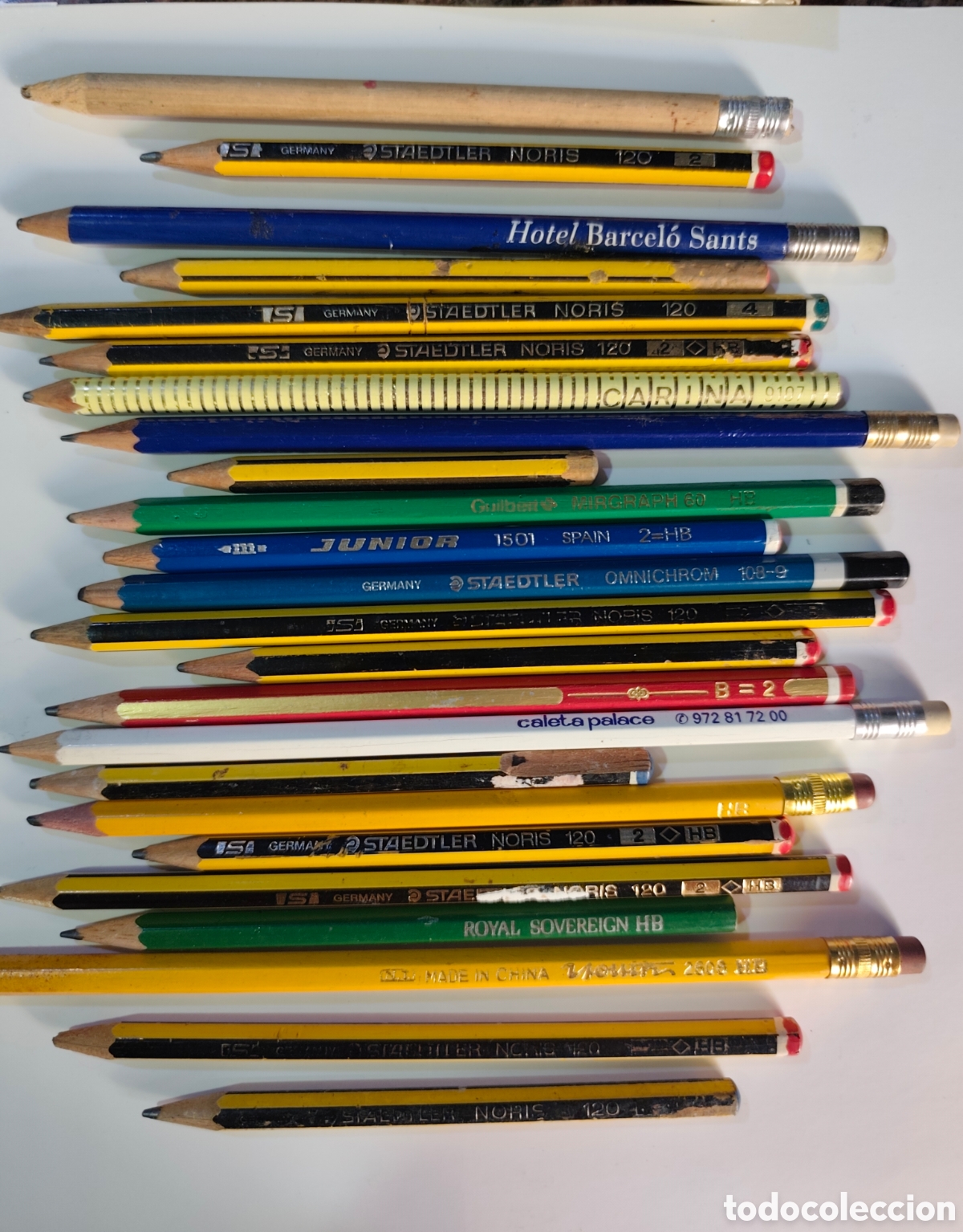 Escriban&iacute;a: Lote 24 l&aacute;pices antiguos. Estudio dibujo