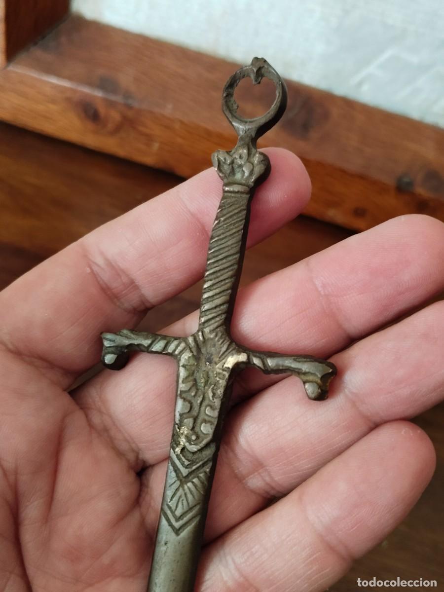 Escriban&iacute;a: Antiguo abrecartas en bronce. Ver. - Foto 6