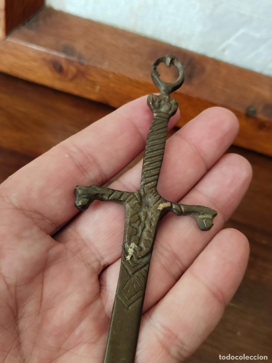 Escriban&iacute;a: Antiguo abrecartas en bronce. Ver. - Foto 7