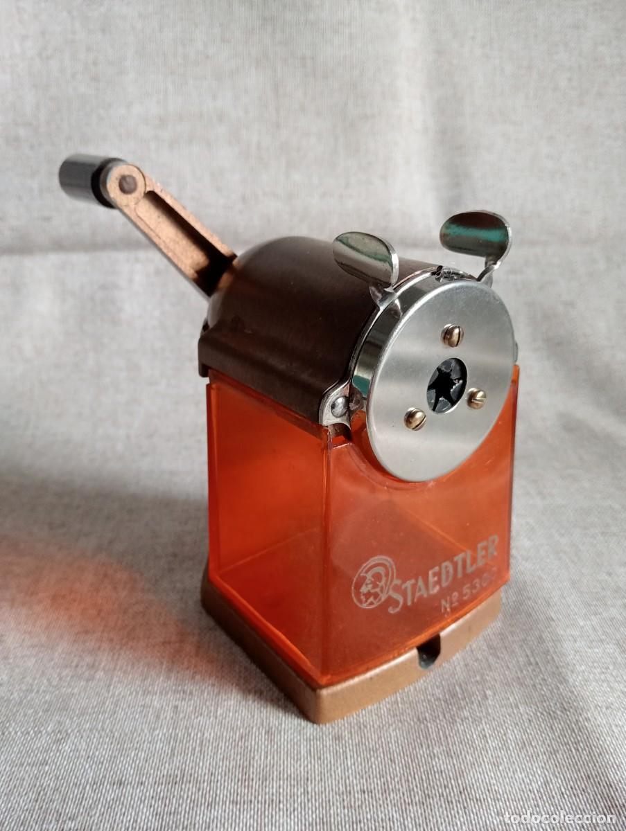Escriban&iacute;a: ANTIGUO SACAPUNTAS DE MESA DE LA MARCA ALEMANA STAEDLER