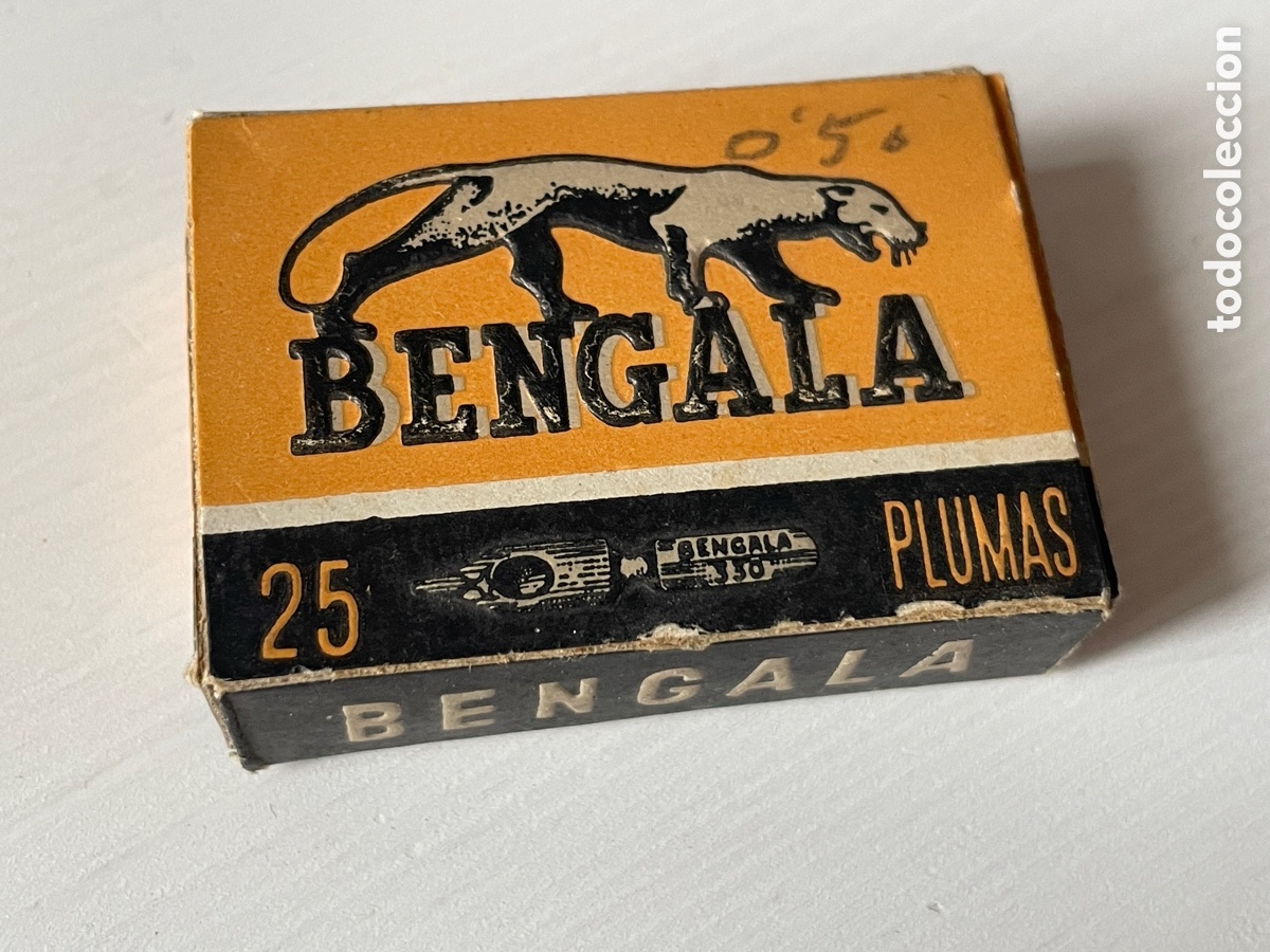 Escriban&iacute;a: Caja 25 plumas. Marca Bengala. N&uacute;mero 330. Letras y dibujo a relieve.
