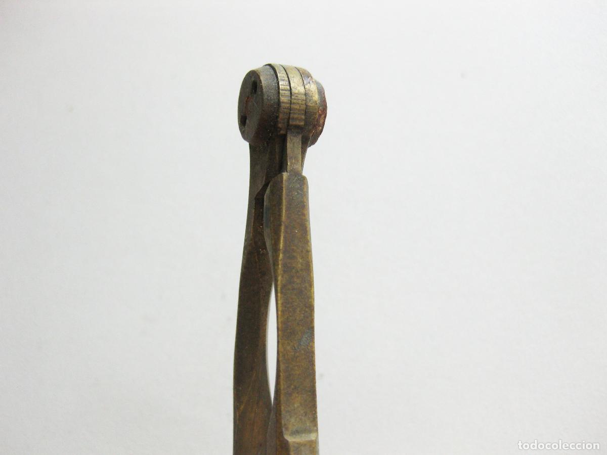 Escriban&iacute;a: ANTIGUO COMP&Aacute;S DE DIBUJO DE LAT&Oacute;N - Foto 4