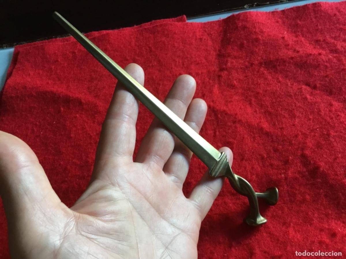 Escriban&iacute;a: Abrecartas abre cartas bronce - Foto 4