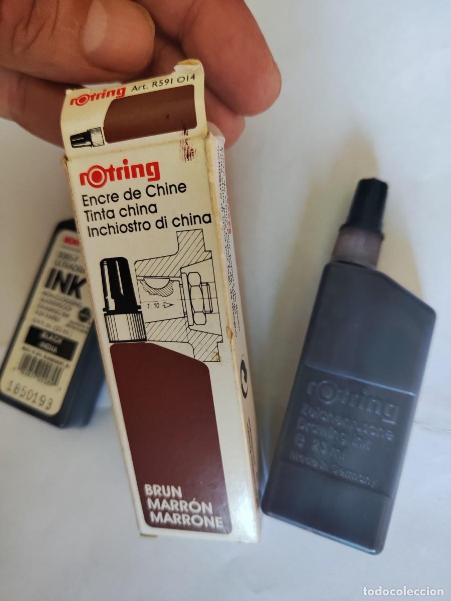 Escriban&iacute;a: CAJA Y 2 BOTES TINTA NEGRA Y MARRON ROTRING . - Foto 3