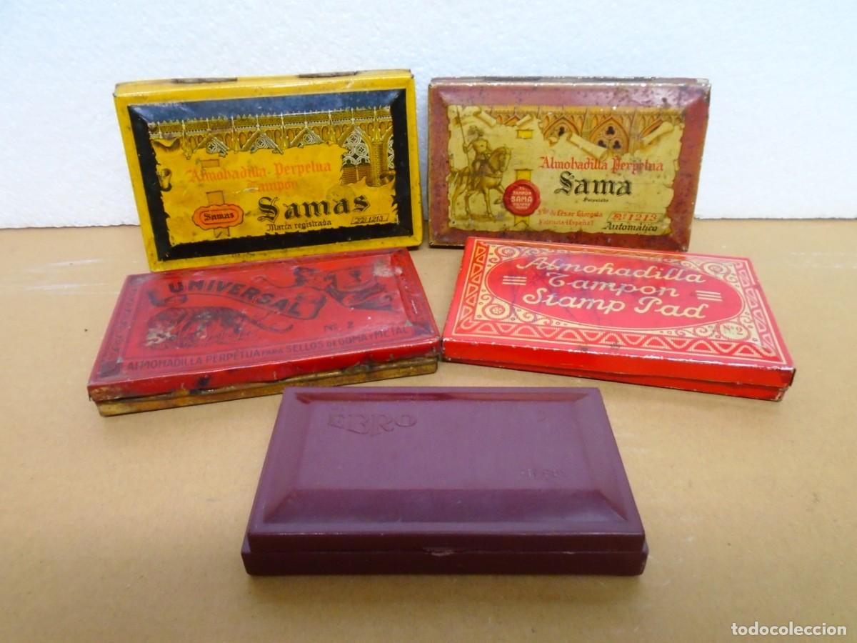 Escriban&iacute;a: LOTE DE 5 ANTIGUAS CAJAS DE ALMOHADILLAS PARA SELLOS,HOJALATA SERIGRAFIADA,TODAS DIFERENTES.