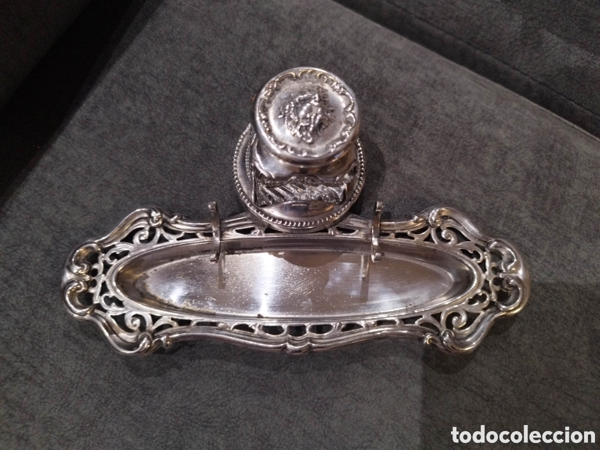 Escriban&iacute;a: Antigua Escriban&iacute;a / Tintero Victoriano de Metal Plateado Ingl&eacute;s &rdquo;Pat. Apld. For&rdquo; y Cristal Tallado