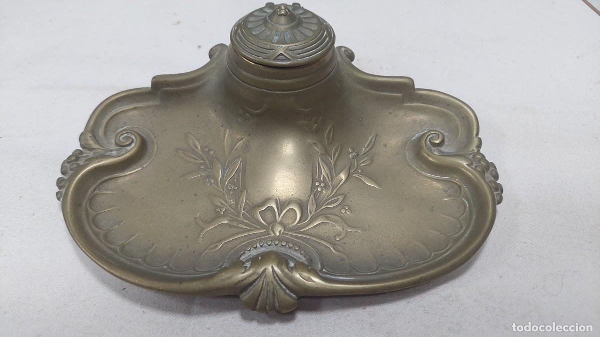 Escriban&iacute;a: Magn&iacute;fico antiguo tintero de bronce art nouveau