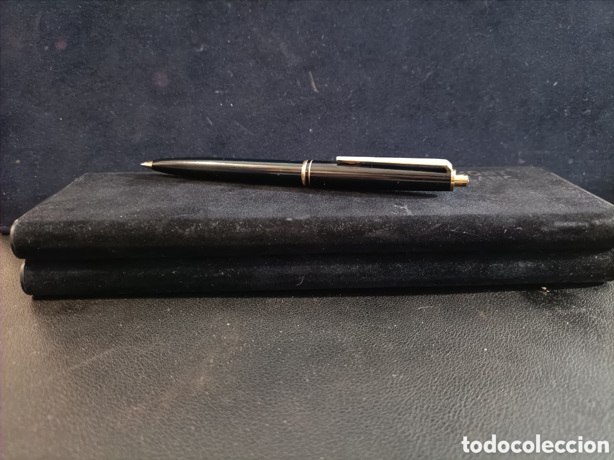 Escriban&iacute;a: Portaminas MONT BLANC, modelo Classic.