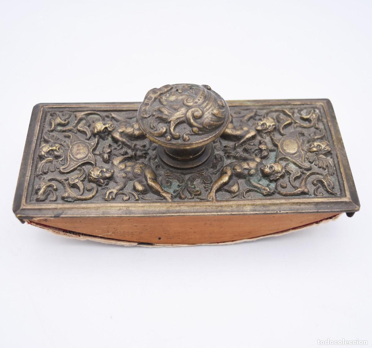 Escriban&iacute;a: Secante antiguo de bronce - Foto 7