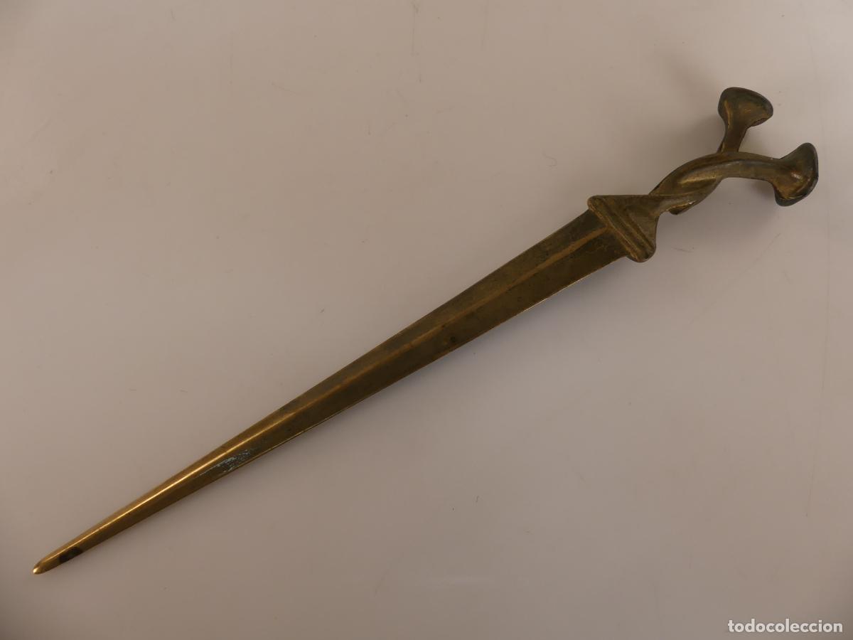 Schreibwaren: ABRECARTAS DE LATON O BRONCE