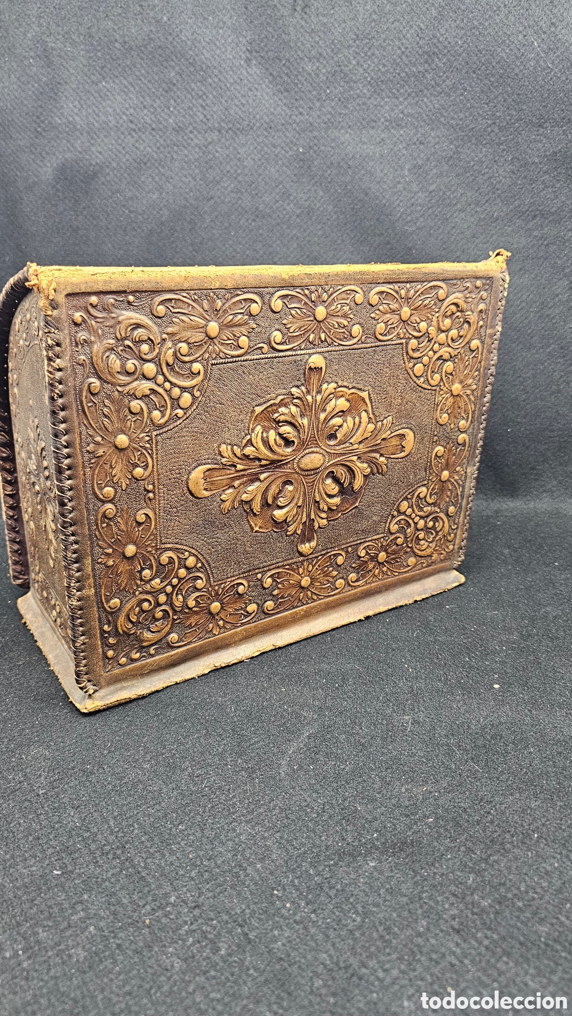Escriban&iacute;a: Antiguo guarda cartas de cuero repujado - Foto 12