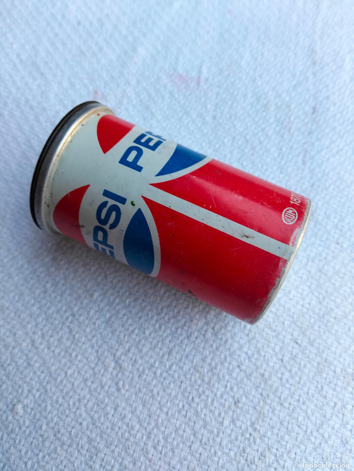 Escriban&iacute;a: Peque&ntilde;a lata de refresco marca Pepsi saca puntas de l&aacute;pices de los a&ntilde;os 60-70