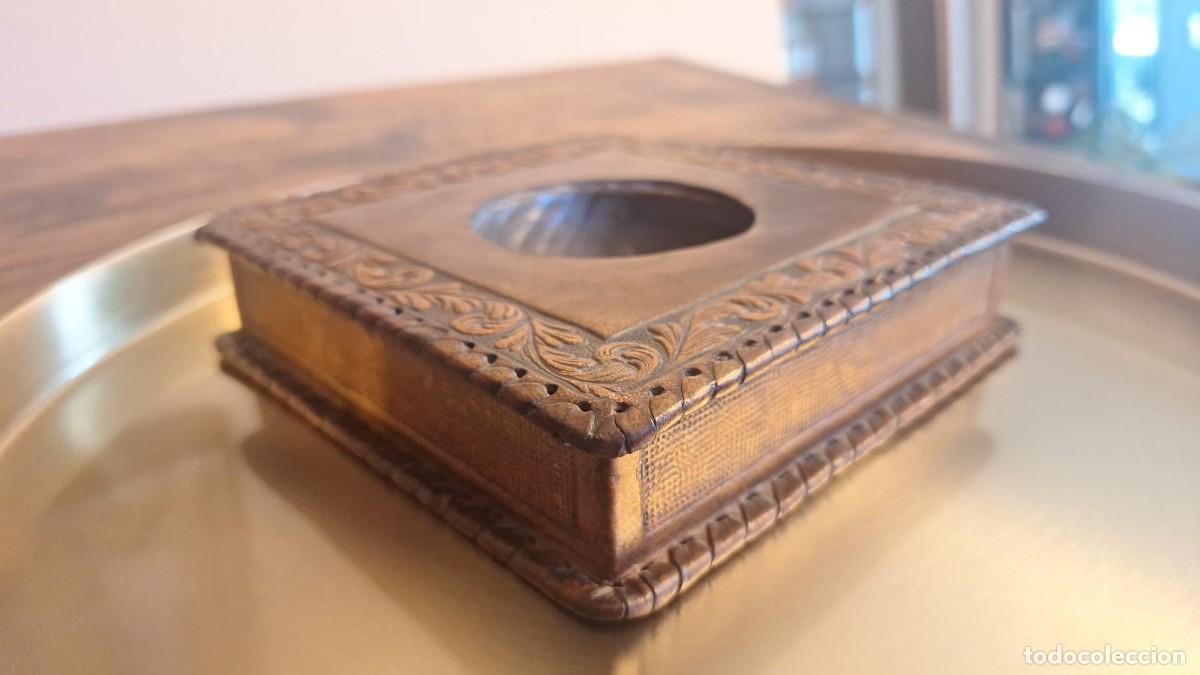 Escriban&iacute;a: Antiguo Porta Tintero de Escriban&iacute;a de Cuero