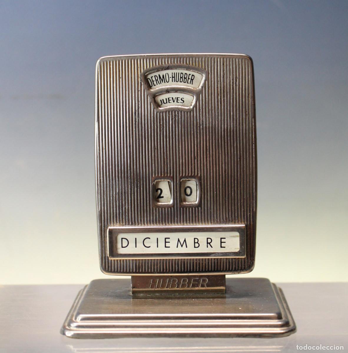 Escriban&iacute;a: Calendario perpetuo de escritorio Petrus. A&ntilde;os 60, estilo art dec&oacute;.