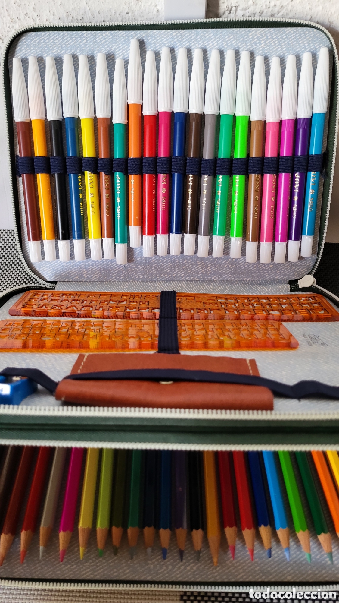 Escriban&iacute;a: Etuche escolar vintage
