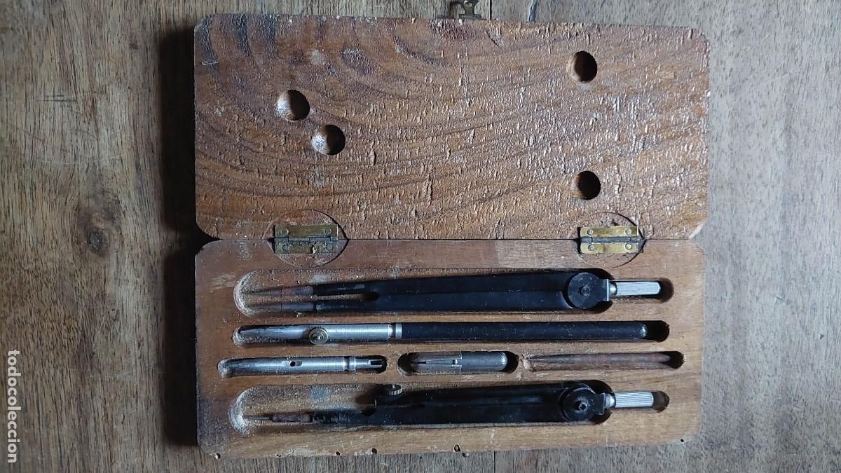 Escriban&iacute;a: Antiguo juego de compas en madera y hierro - Foto 1