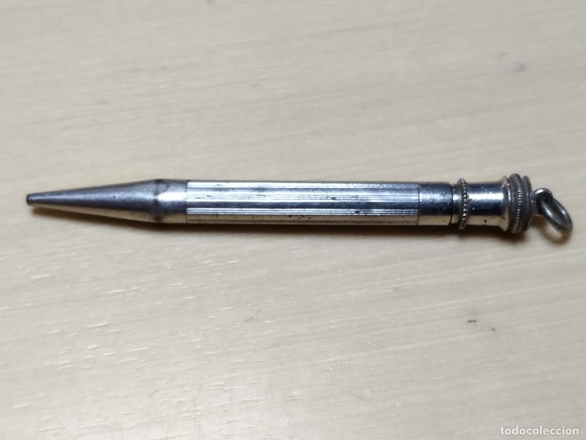 Writing Items: BZB 08 ANTIGUO LAPICERO METALICO CON ANILLA PARA COLGAR. MEDIDAS 9 CM. BUENA CALIDAD