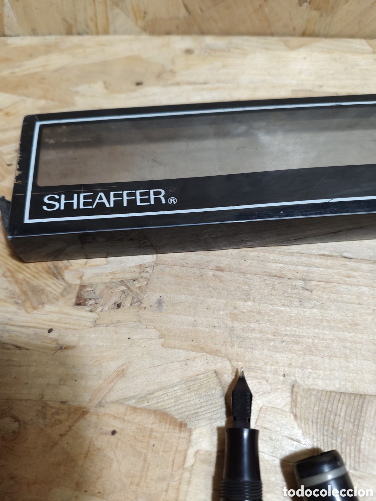 Escriban&iacute;a: Pluma estilogr&aacute;fica Sheaffer con plum&iacute;n de oro. - Foto 4