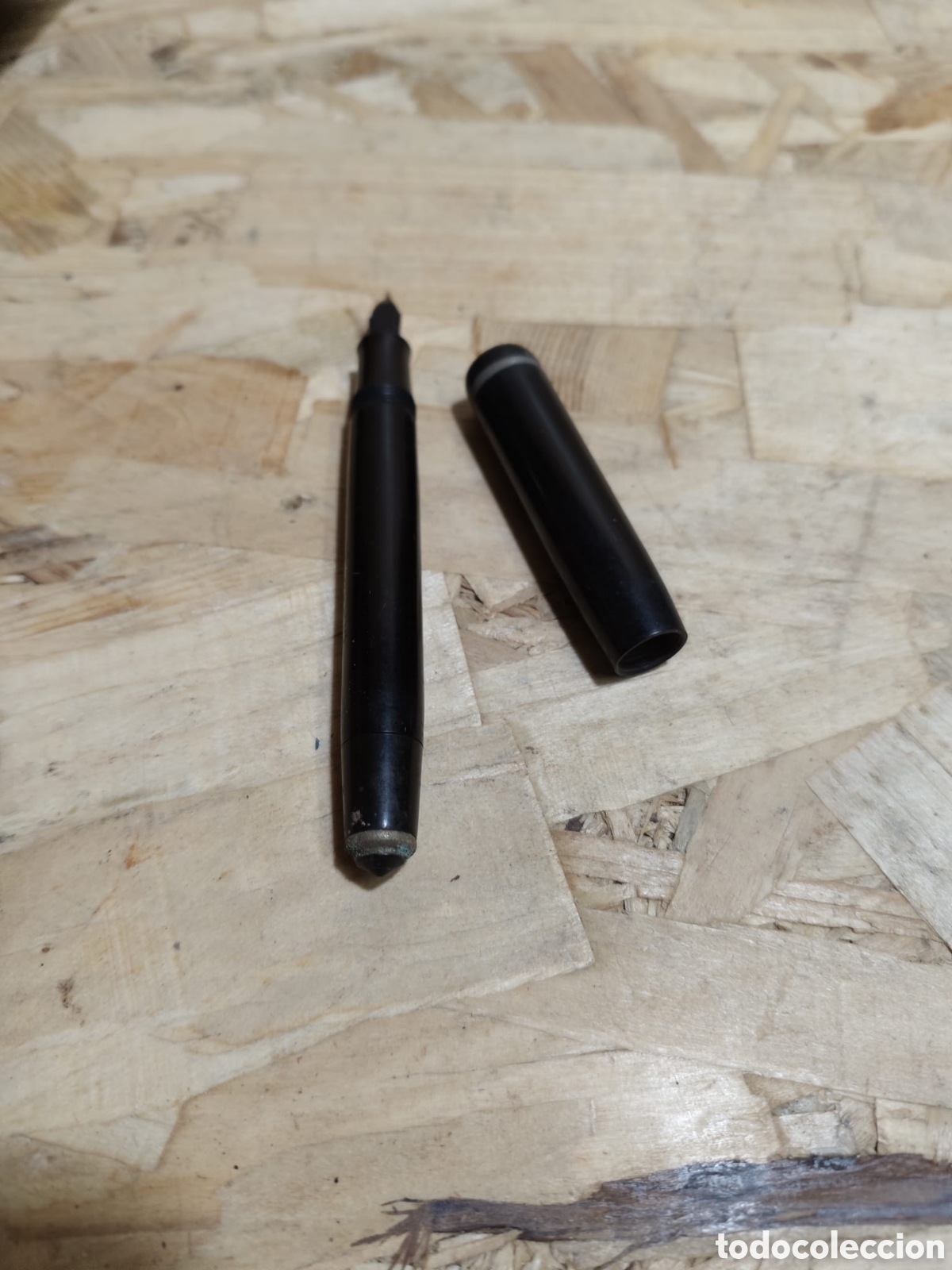 Escriban&iacute;a: Pluma estilogr&aacute;fica Sheaffer con plum&iacute;n de oro. - Foto 9