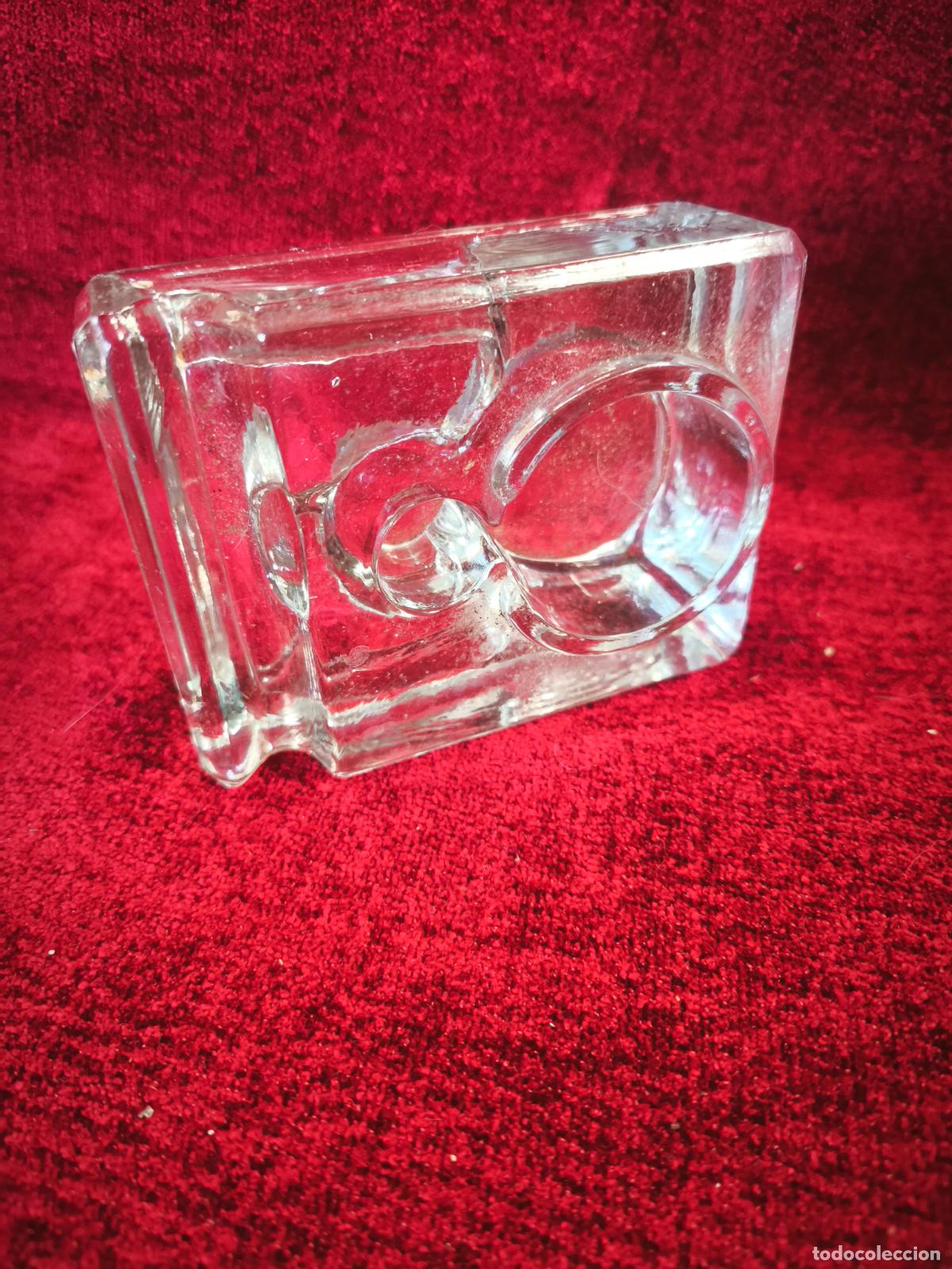 Escriban&iacute;a: TINTERO ANTIG&Uuml;O DE CRISTAL PRENSADO. - Foto 4