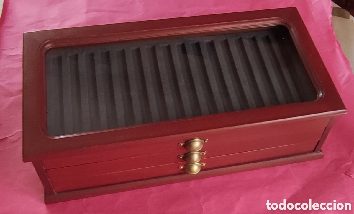 Escriban&iacute;a: Estuche -expositor de madera - Foto 2