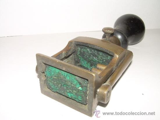 Estilogr&aacute;ficas antiguas, bol&iacute;grafos y plumas: ANTIGUO TAMPON DE BRONCE - Foto 6