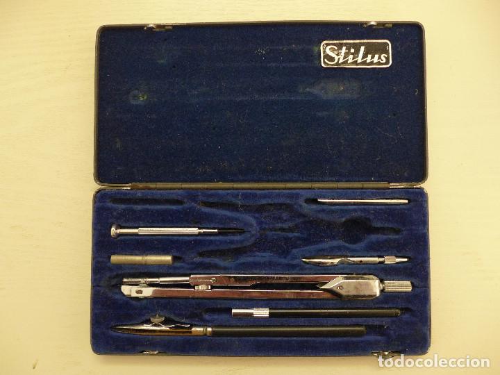 Estilogr&aacute;ficas antiguas, bol&iacute;grafos y plumas: CONJUNTO SUPER STILUS - Foto 4
