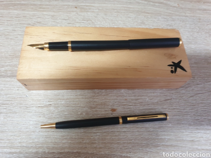 Estilogr&aacute;ficas antiguas, bol&iacute;grafos y plumas: JUEGO DE PLUMA LA CAIXA - Foto 3