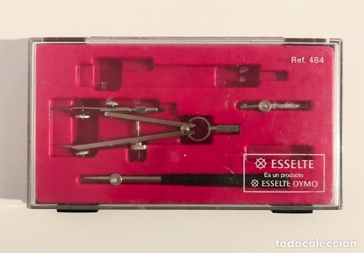 Estilogr&aacute;ficas antiguas, bol&iacute;grafos y plumas: CAJA CON COMP&Aacute;S Y TIRALINEAS - ESSELTE - REF: 484 - Foto 1