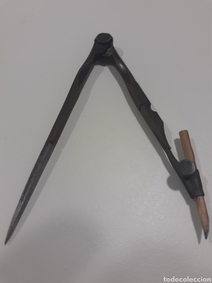 Estilogr&aacute;ficas antiguas, bol&iacute;grafos y plumas: Antiguos compas de bronce y acero - Foto 3