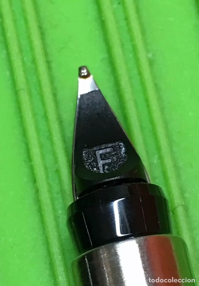 Estilogr&aacute;ficas antiguas, bol&iacute;grafos y plumas: Set Parker Pluma+Rollerball Vector - Foto 3