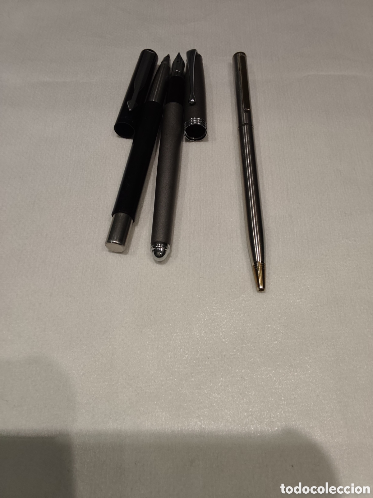 Estilogr&aacute;ficas antiguas, bol&iacute;grafos y plumas: Lote 3 piezas escritura (Parker + Iridium Point + Bol&iacute;grafo)