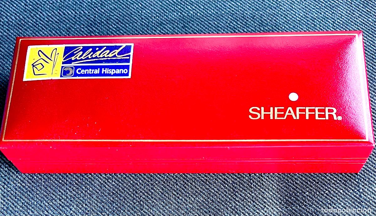 Estilogr&aacute;ficas antiguas, bol&iacute;grafos y plumas: Lote SHEAFFER PLUMA Y BOL&Iacute;GRAFO BANCO CENTRAL HISPANO CHAPADO EN ORO - &Uacute;NICO