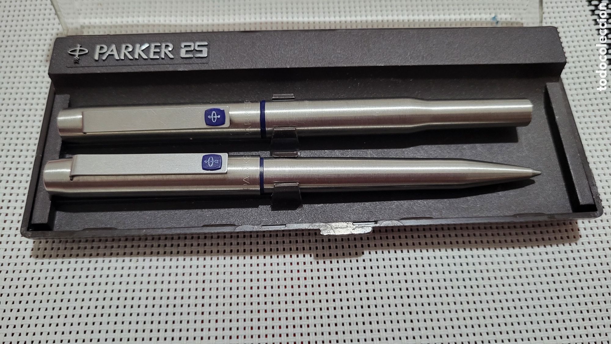 Estilogr&aacute;ficas antiguas, bol&iacute;grafos y plumas: Conjunto Parker 25 pluma estilogr&aacute;fica y Boligrafo