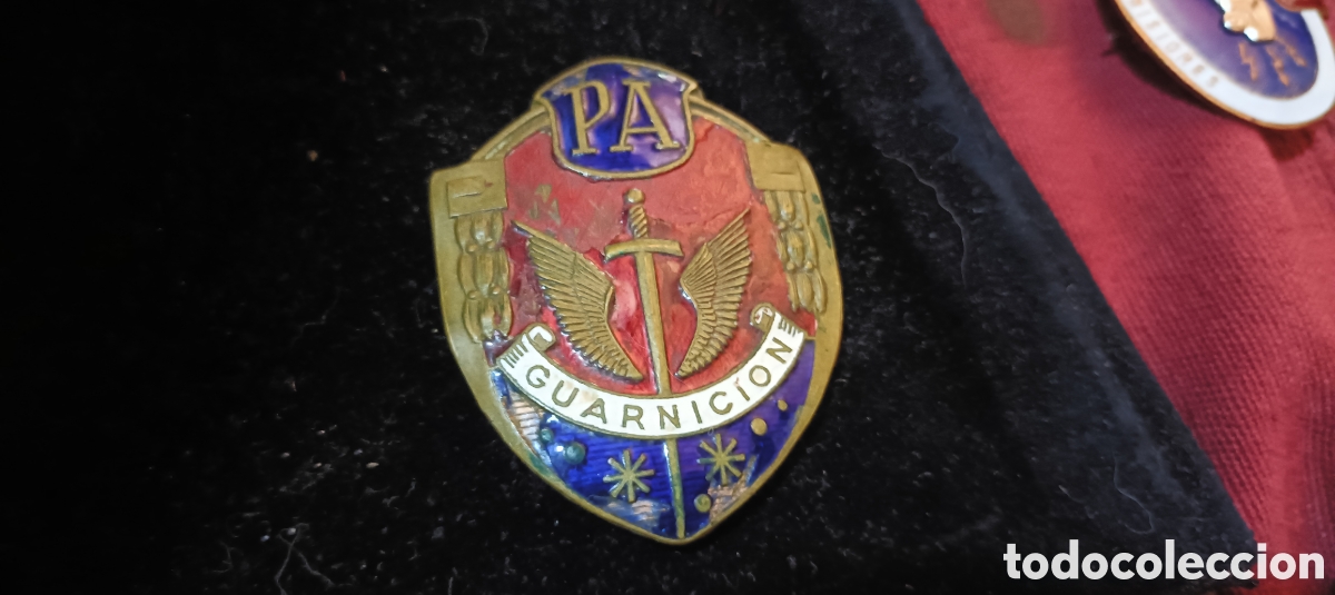 Stilografiche antiche, penne a sfera e penne: Antigua placa de la Polic&iacute;a Armada del destacamento de guarnici&oacute;n
