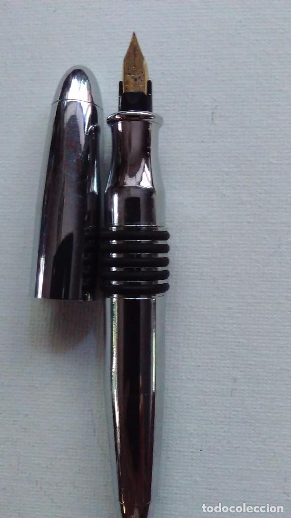 Plumas estilogr&aacute;ficas antiguas: Pluma de metal plateado - Foto 4