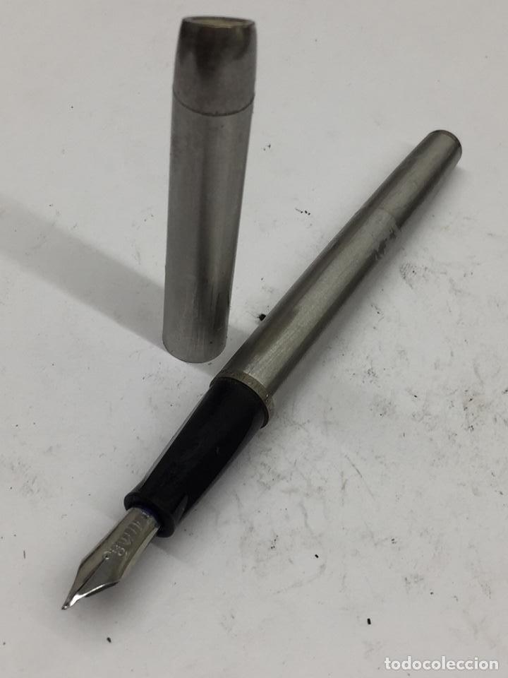 Plumas estilogr&aacute;ficas antiguas: Pluma en acero