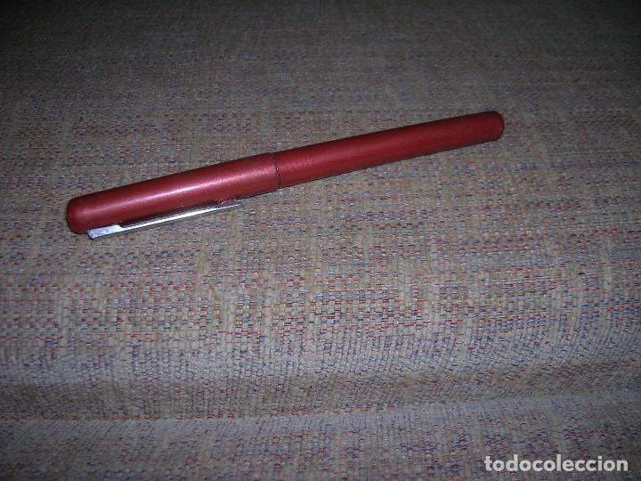 Plumas estilogr&aacute;ficas antiguas: Pluma Romus. Iridium point. F. Usada. - Foto 1