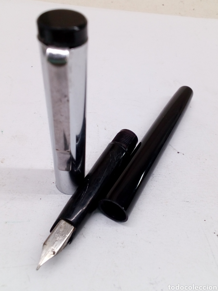 Old Fountain Pens: Pluma lacado negro cabuchon acero