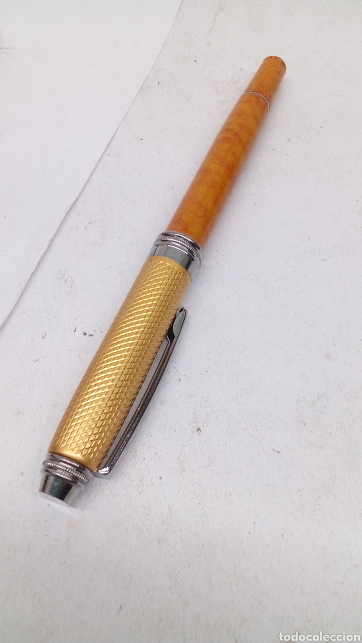 Alte F&uuml;llfederhalter: Pluma cuerpo marmolado naranja y capuchon dorado