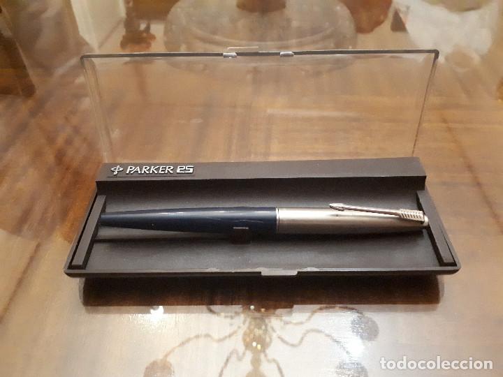 Plumas estilogr&aacute;ficas antiguas: Pluma Parker 25 - Foto 1